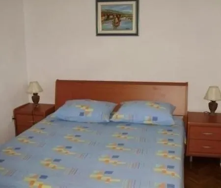 In Hvar With Balcony, Air Conditioning, Wifi, Dishwasher 5028-2 스타리 그라드